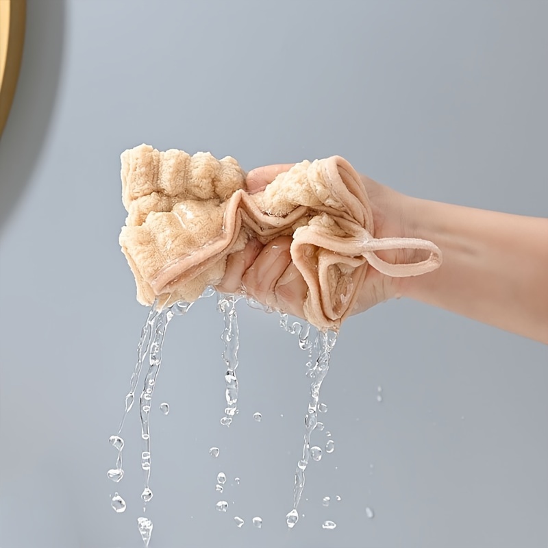 مجموعة من 5 مناشف يد مخططة مع  - مراجعة Zara Home Bathroom وسعره